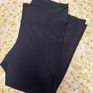 Old Navy Black High-Rise Leggings with Side Pocket